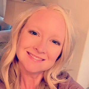 Meet your Posher, Sherry